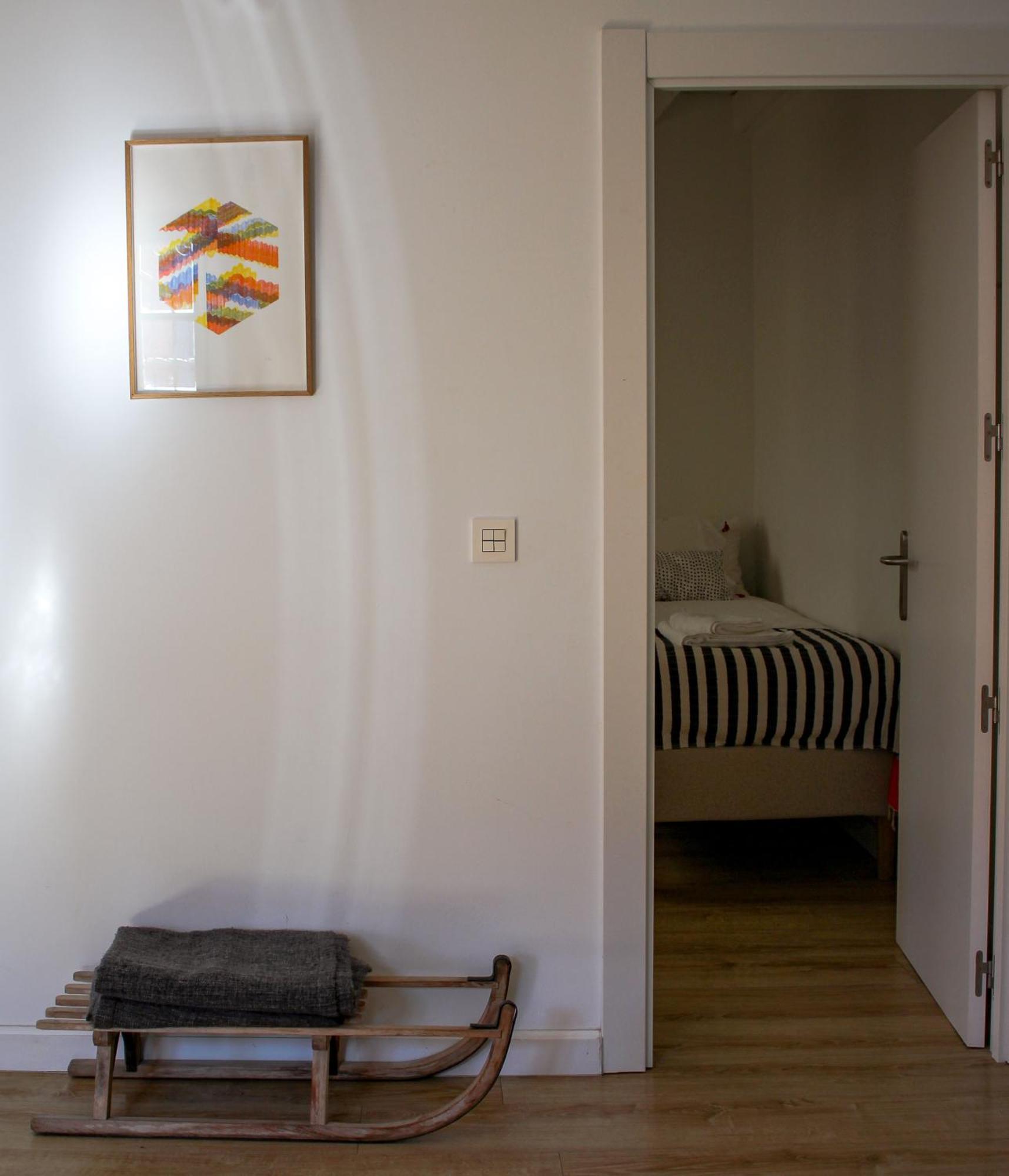 El 8 De Serranos - 1º - Casa Con Garaje León Exteriör bild